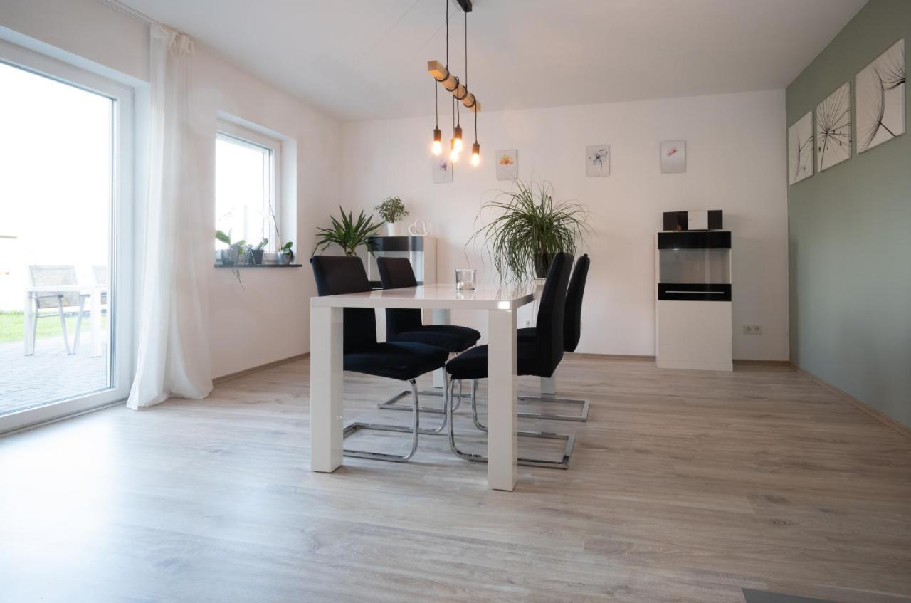 Ferienwohnung Auf Villa Hendschhof Sankt Wendel Exterior foto